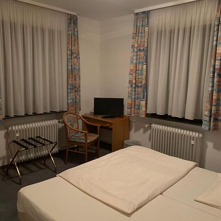 Waldhotel Hensel'S Felsenkeller Frankfurt am Main Eksteriør bilde